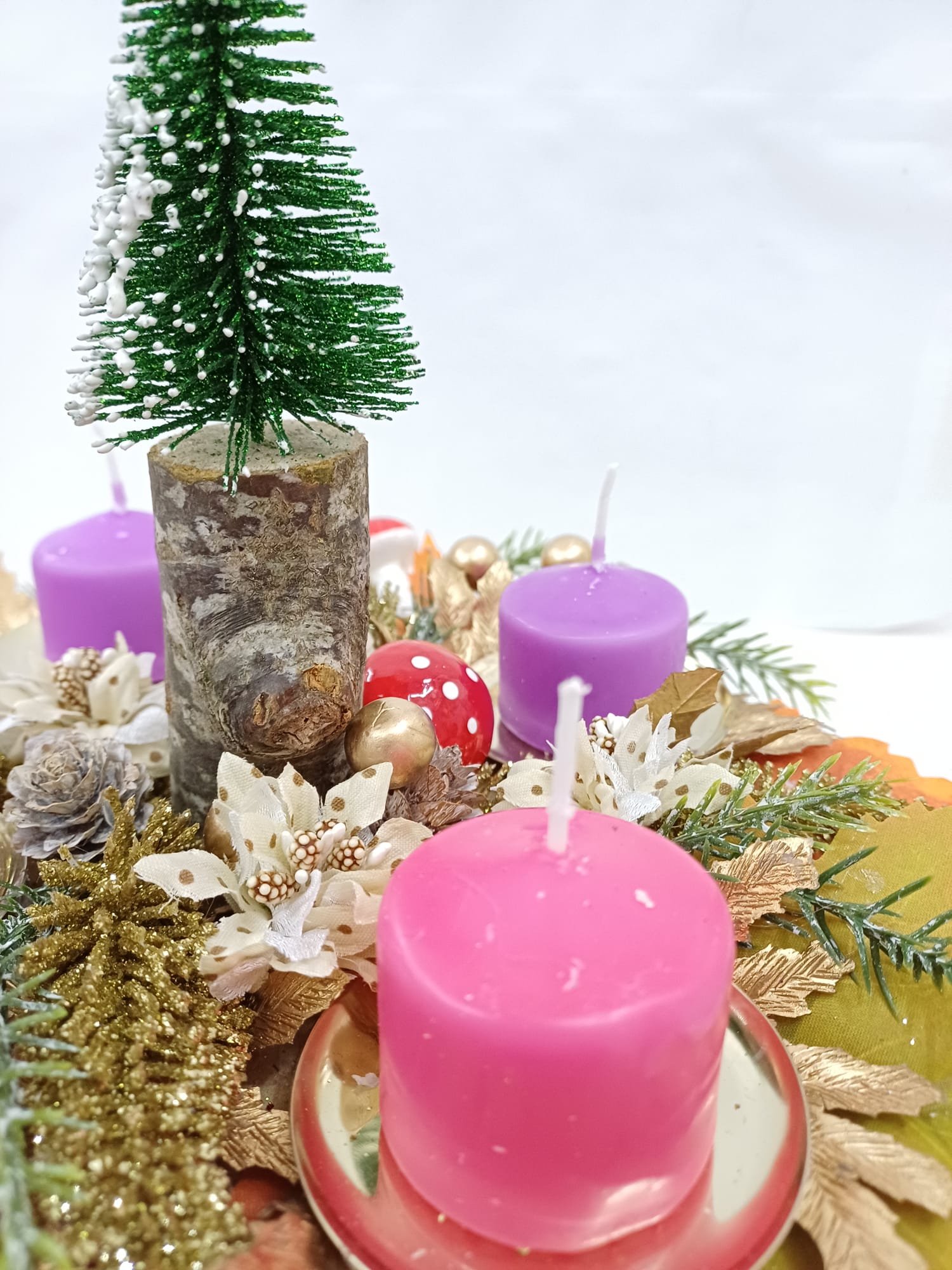 Corona Avvento con alberello e decoro autunnale