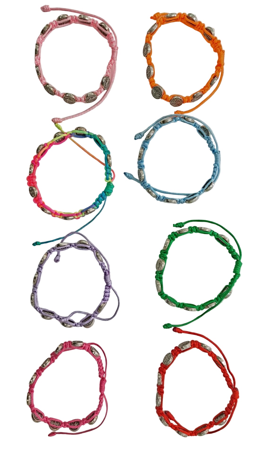 bracciale in corda regolabile con medaglie San Benedetto