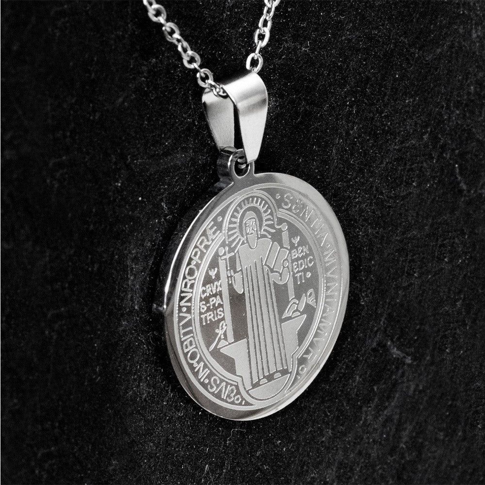 Collana con medaglia San Benedetto in acciaio